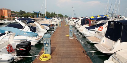 Yachthafen - Abwasseranschluss - Gardasee - www.monigaporto.de - Moniga Porto Nautica srl