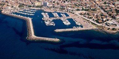 Yachthafen - Stromanschluss - Costa Verde-Sardinien - Marina di Portoscuso