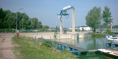Yachthafen - Toiletten - Österreich - Quelle: http://www.ycm.at/ - Yachthafen Muckendorf