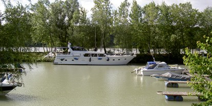 Yachthafen - am Fluss/Kanal - Donauraum - Sportboothafen Marbach