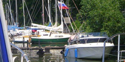 Yachthafen - Trockenliegeplätze - Frankfurter Motorbootclub