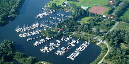 Yachthafen - Toiletten - Nordseeküste - Marina Hooksiel