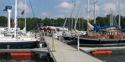 Yachthafen - Badestrand - Yachtservice Schreiber