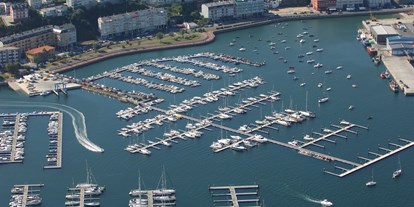 Yachthafen - am Meer - Club Náutico de Sada