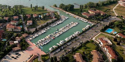 Yachthafen - Nähe Stadt - Italien - Sirmione 2