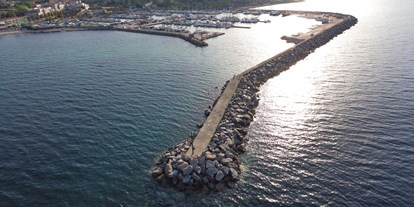Yachthafen - Abwasseranschluss - Sardinien - Marina di Capitana