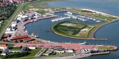 Yachthafen - Toiletten - Nordseeküste - http://www.norderney-hafen.de/ - Norderney
