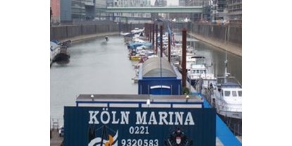 Yachthafen - Tanken Benzin - Rheinau-Sporthafen Köln