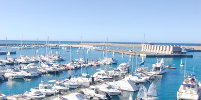 Yachthafen - Duschen - Andalusien - (c) http://www.realclubnauticodeadra.es/ - Real Club Náutico de Adra