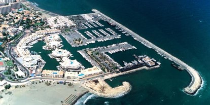 Yachthafen - Stromanschluss - Spanien - (c) http://www.puertobenalmadena.es/ - Puerto Deportivo de Benalmádena