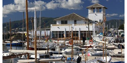 Yachthafen - Stromanschluss - Spanien - (c) http://www.cmmolinardelevante.com/ - Club Marítimo Molinar de Levante