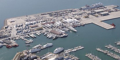 Yachthafen - Toiletten - Spanien - http://www.stp-palma.com/ - STP Varadero