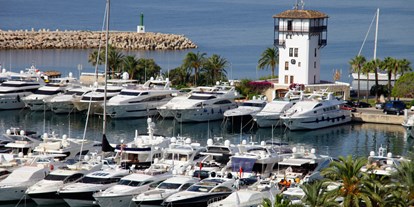 Yachthafen - Tanken Benzin - Mallorca - (c) http://www.puertoportals.com/ - Puerto Portals