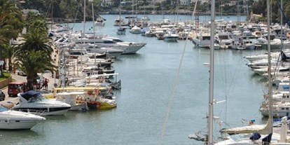 Yachthafen - Frischwasseranschluss - Spanien - (c) http://www.marinacalador.es/ - Puerto Deportivo Marina de Cala d´Or