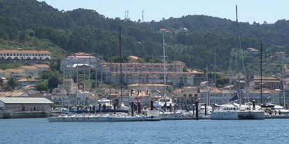 Yachthafen - Stromanschluss - Galicien - (c) http://www.mrcyb.es/ - Monte Real Club de Yates de Bayona