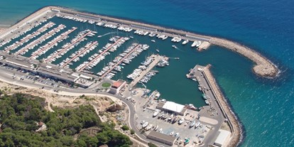 Yachthafen - Duschen - Katalonien - (c) http://www.port-torredembarra.es/ - Port Torredembarra