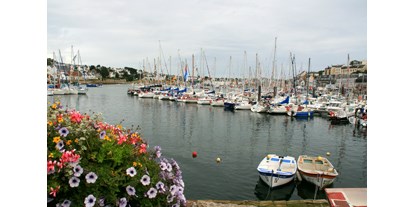 Yachthafen - Wäschetrockner - Bretagne - Quelle: http://www.audierne.fr/port_de_plaisance.php - Audierne