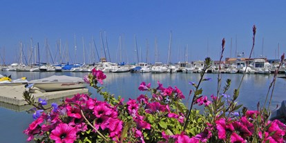 Yachthafen - Toiletten - Languedoc-Roussillon - Quelle: http://portbarcares.com/ - Port Barcarès