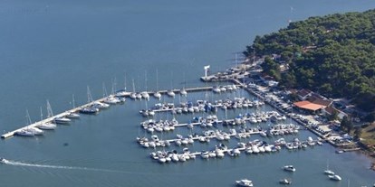 Yachthafen - Stromanschluss - Istrien - Bildquelle: www.aci-club.hr - ACI Marina Pomer