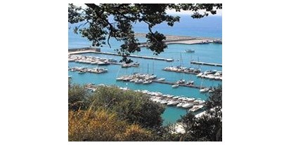 Yachthafen - Slipanlage - Italien - (c) www.portocetraro.it - Porto di Cetraro