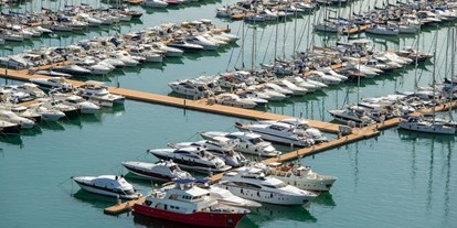 Yachthafen - am Meer - Salerno - Marina D'Arechi