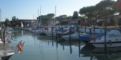 Yachthafen - Slipanlage - Venetien - Homepage www.marinadicortellazzo.it - Marina di Cortellazzo