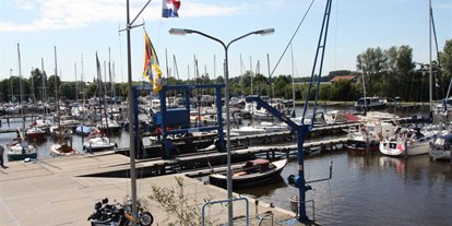 Yachthafen - Duschen - Nordholland - (c): www.zwvu.nl - Jachthaven Zwaansmeerpolder