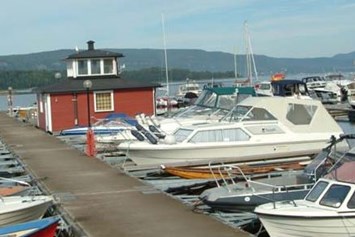 Marina: Bjerkøya Båtforening
