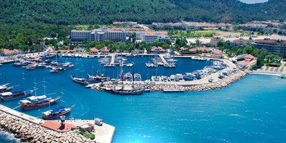 Yachthafen - Duschen - Türkische Westküste - Turkiz Kemer Marina
