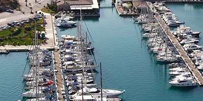 Yachthafen - Duschen - Türkei West - Port Alacati Marina
