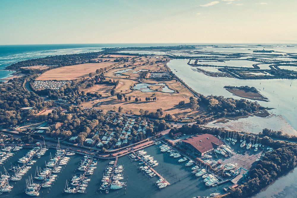 Marina Primero: Jahresbootsplätze in der Lagune von Grado - Marinas.Info