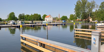 Yachthafen - Trockenliegeplätze - Brandenburg - komplette Logistik.. - Marina Neuer Hafen