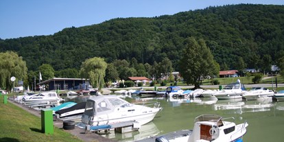 Yachthafen - Trockenliegeplätze - kleiner Hafen - Boote bis 9 Meter - Hafen Obernzell