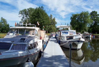 Marina - Steganlage - Bootshafen Eldena