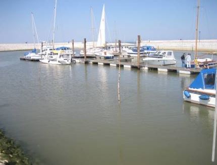 Marina - Yacht-Club Neuharlingsiel