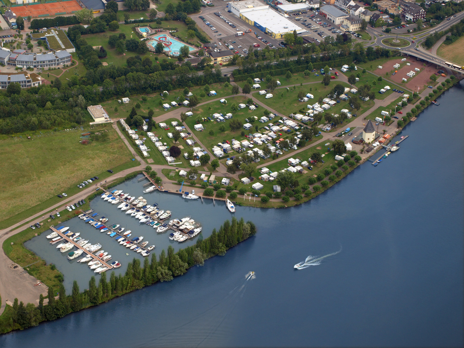 Marina - Wassersport- u. Freizeitzentrum Kreusch