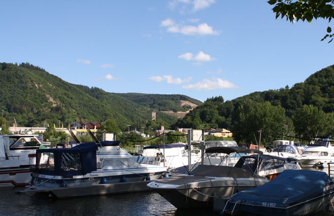 Marina - Mosel Islands