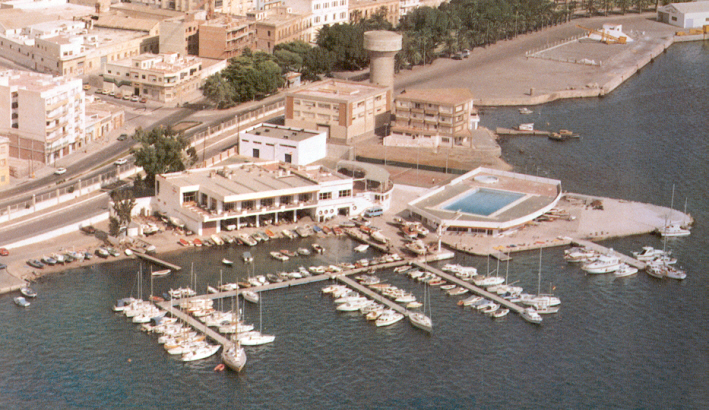 Marina - (c) http://www.clubdemaralmeria.es/ - Club de Mar de Almería