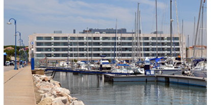 Yachthafen - Stromanschluss - Spanien - (c) http://www.puertosherry.com/ - Puerto Sherry
