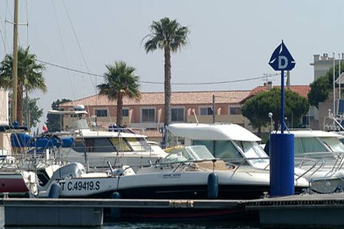 Marina - (c) http://www.portsaintlouis.fr/ - Port-St-Louis-du-Rhône