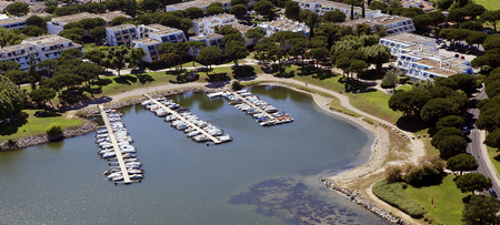 Marina - Bildquelle: http://www.lagrandemotte.com/ger/Home-page/Menu/Entdecken/In-Bildern - La Grande Motte