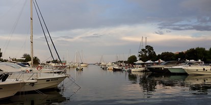 Yachthafen - Toiletten - Italien - Marina di Porto Ottiolu