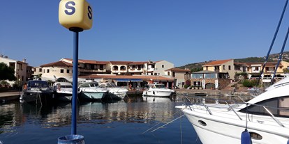 Yachthafen - Toiletten - Sardinien - Marina di Porto Ottiolu
