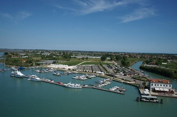 Marina - (c) www.marinafiorita.com - Marina Fiorita