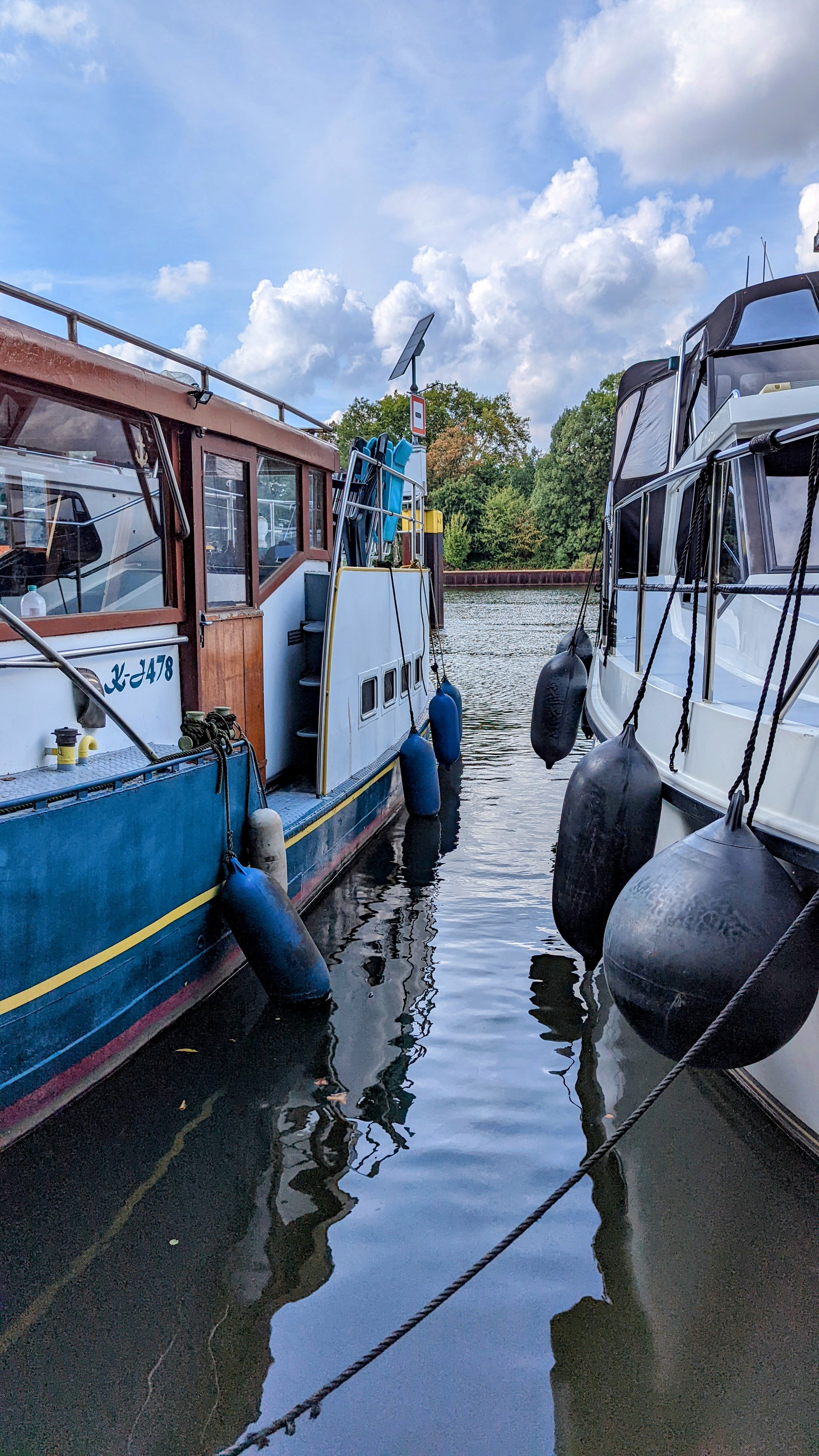 Marina: Wohler´s Hafen an der Schleuse