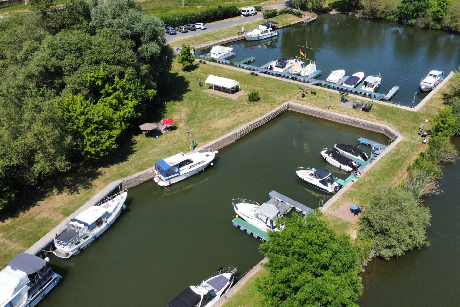 Marina: Hafengelände - Yachtclub Wernfeld