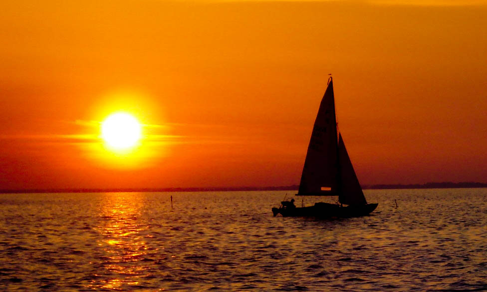 Marina: Beschreibungstext für das Bild - Marina-Lagunenstadt