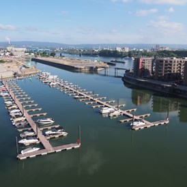 Marina: Die Marina Zollhafen -Rhein Km 500 - Marina Zollhafen Mainz