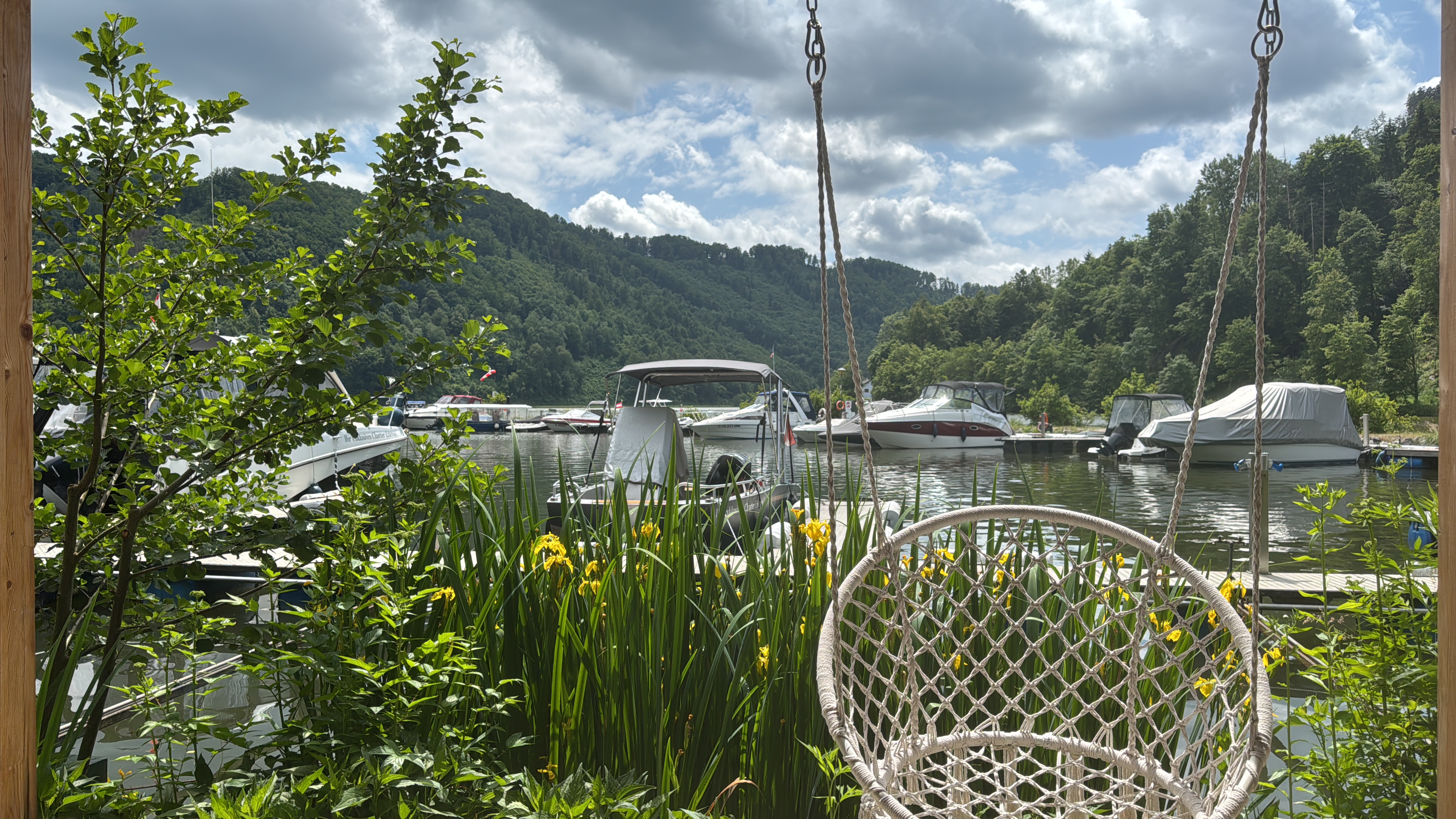 Marina: Schöne Aussicht - Sportboothafen Untermühl