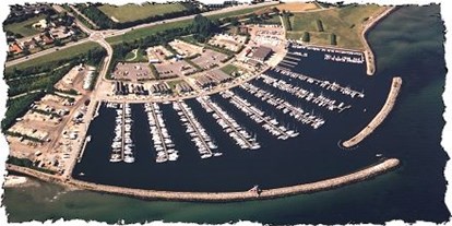 Yachthafen - Badestrand - Egaa Marina